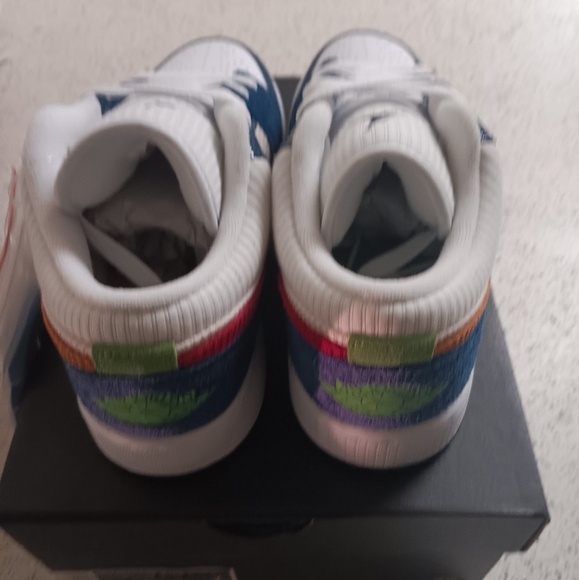 Jordan 1 low - Picture 4 of 10